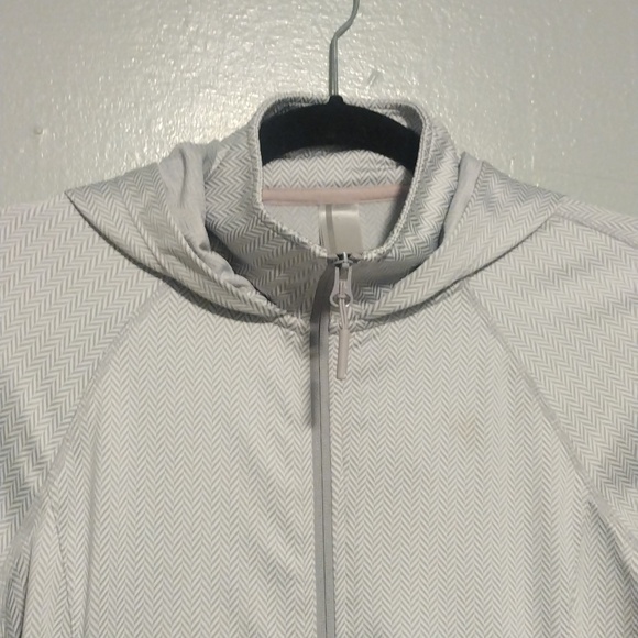 Mondetta Women's Zip Up size s - Picture 2 of 4